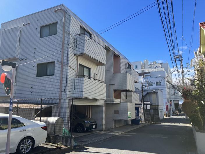 新松戸駅徒歩6分　満室稼働中　RC　土地104坪